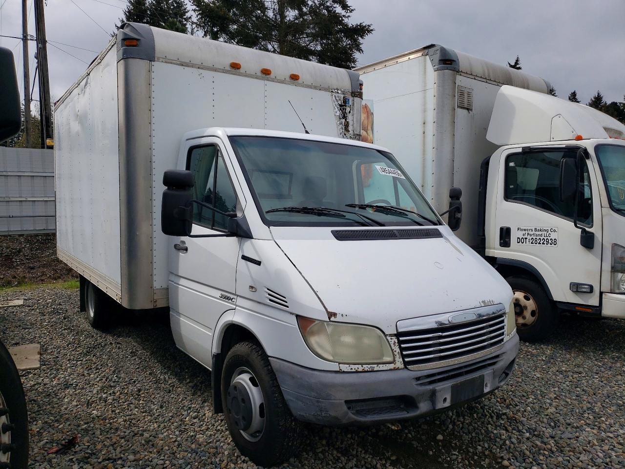 2005 FREIGHTLINER Sprinter VIN WDPPD944555785591 photo 4