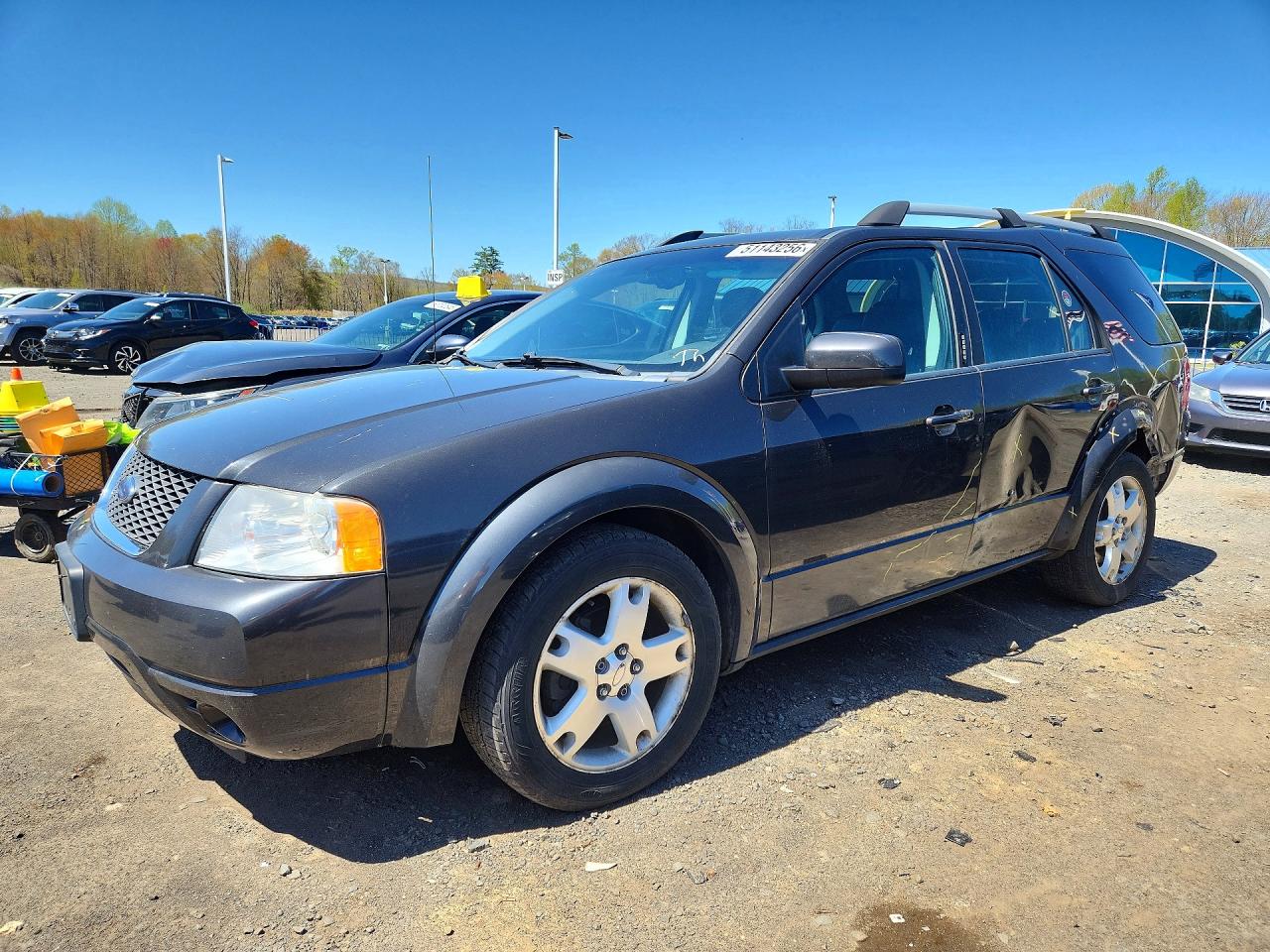 2007 Ford Freestyle VIN 1FMDK06117GA23411 photo 1