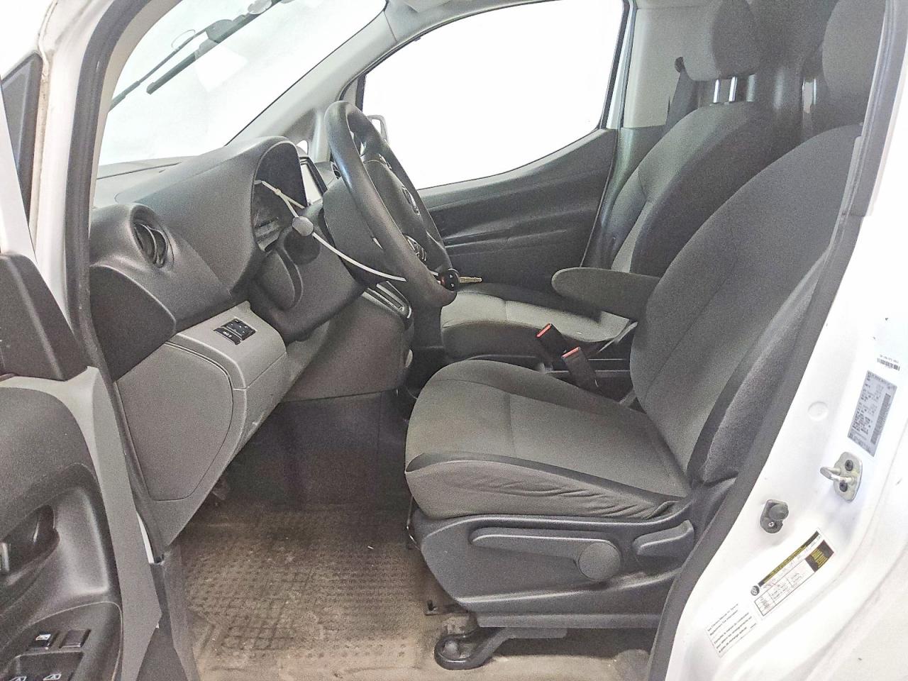 2021 Nissan Nv VIN 3N6CM0KN5MK690656 photo 7