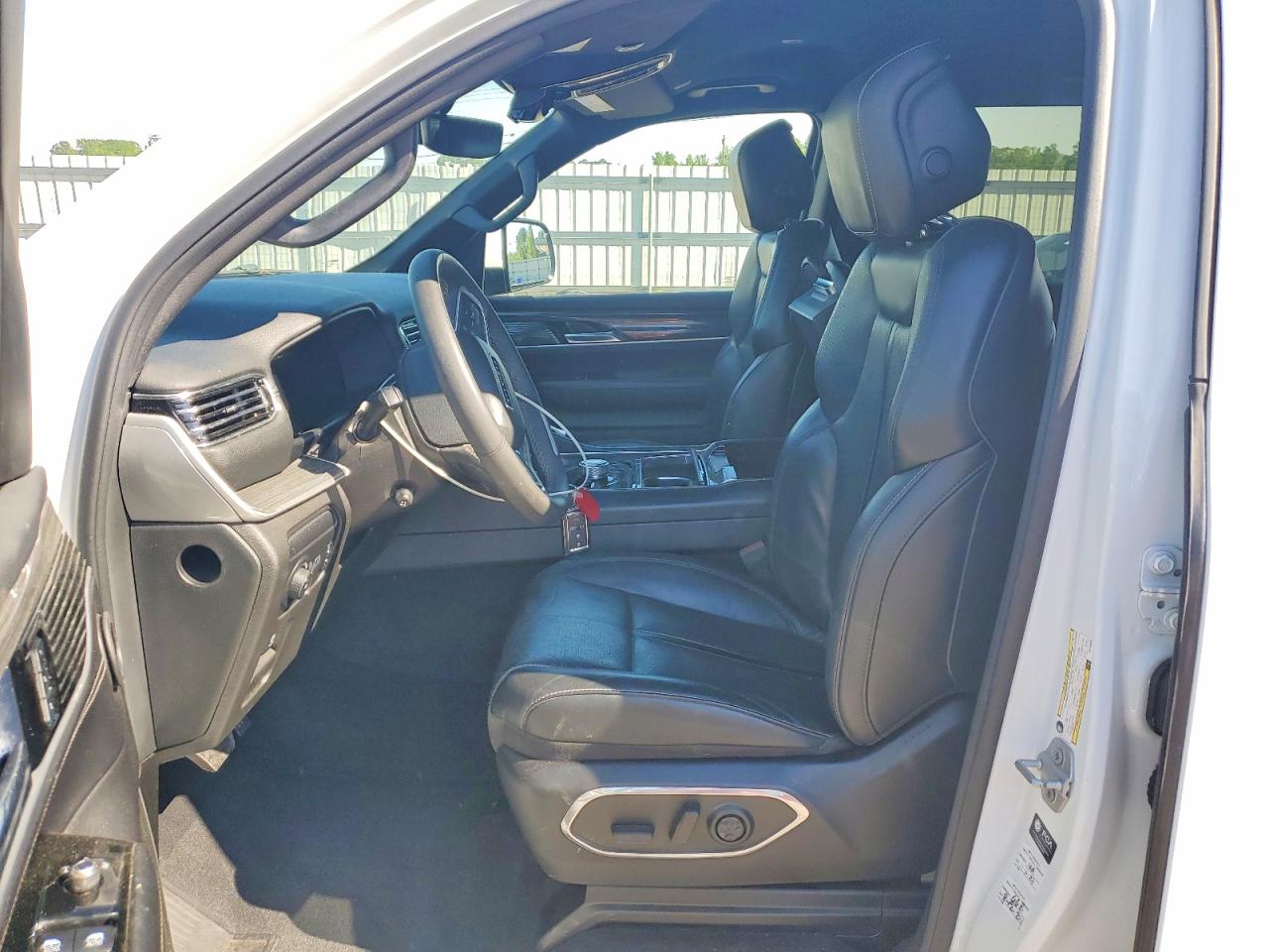 2022 JEEP Wagoneer VIN 1C4SJVBT0NS188489 photo 7