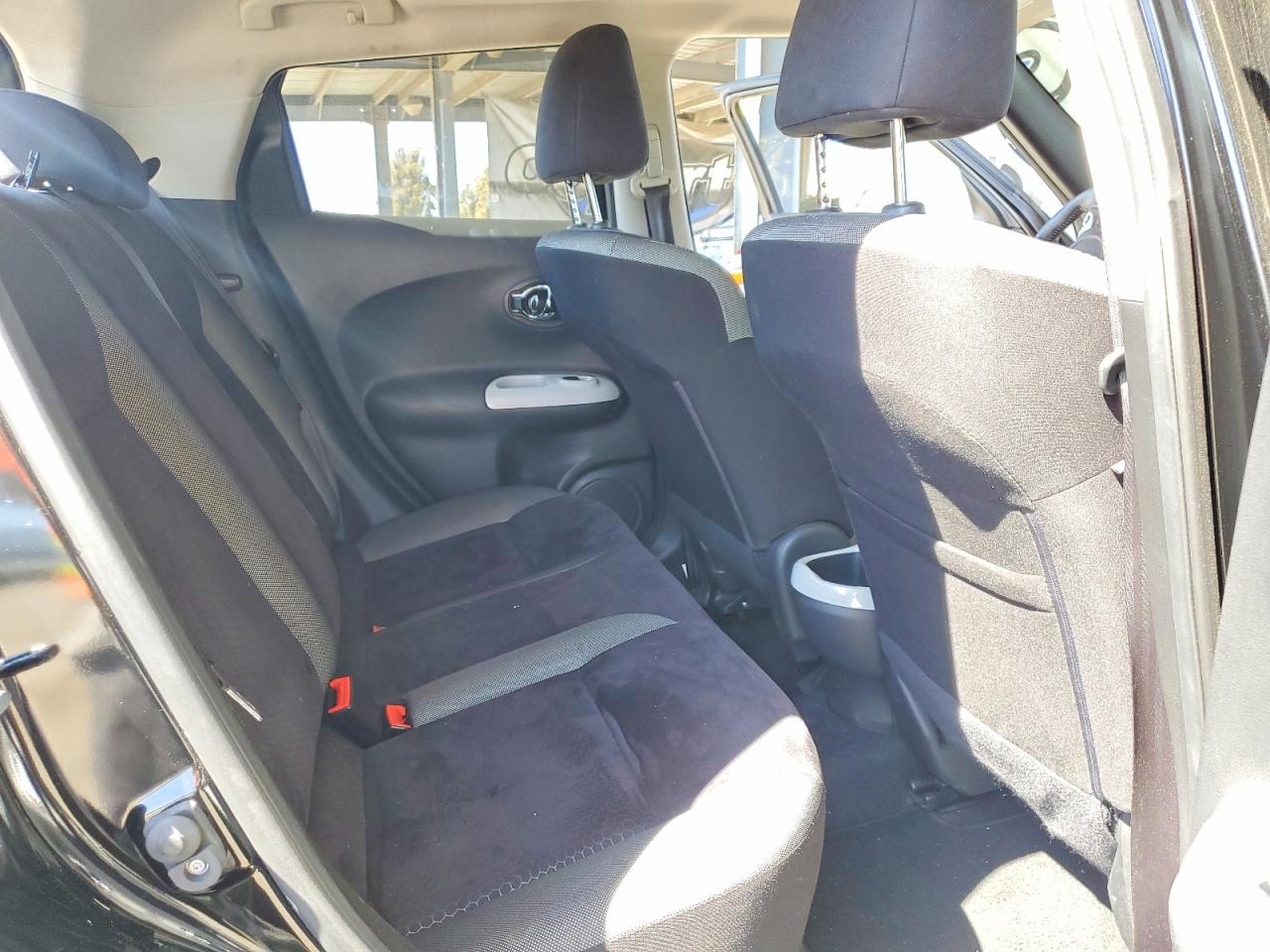 2017 Nissan Juke VIN JN8AF5MR6HT702606 photo 10
