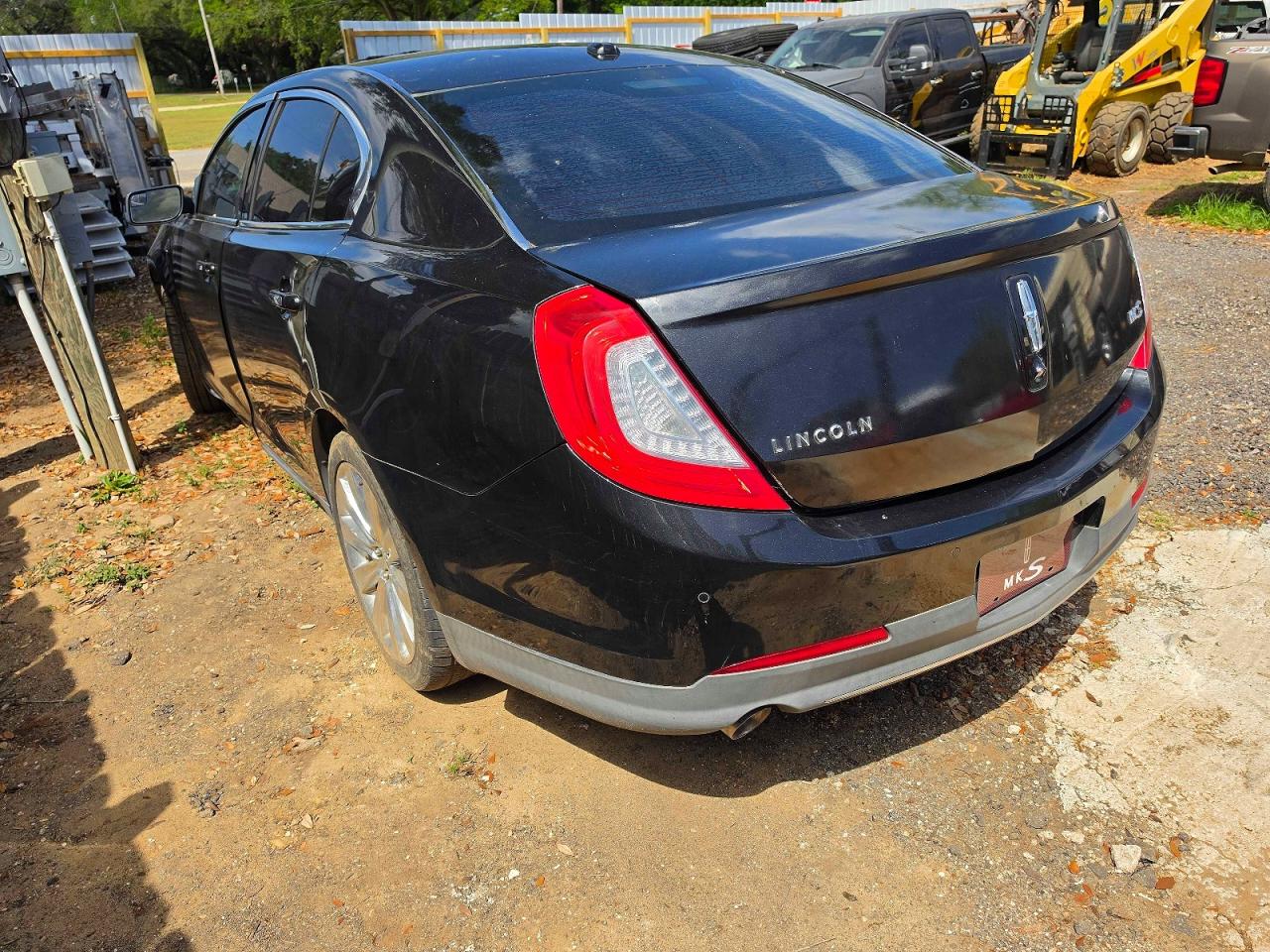 2014 Lincoln Mks VIN 1LNHL9DK1EG604287 photo 3