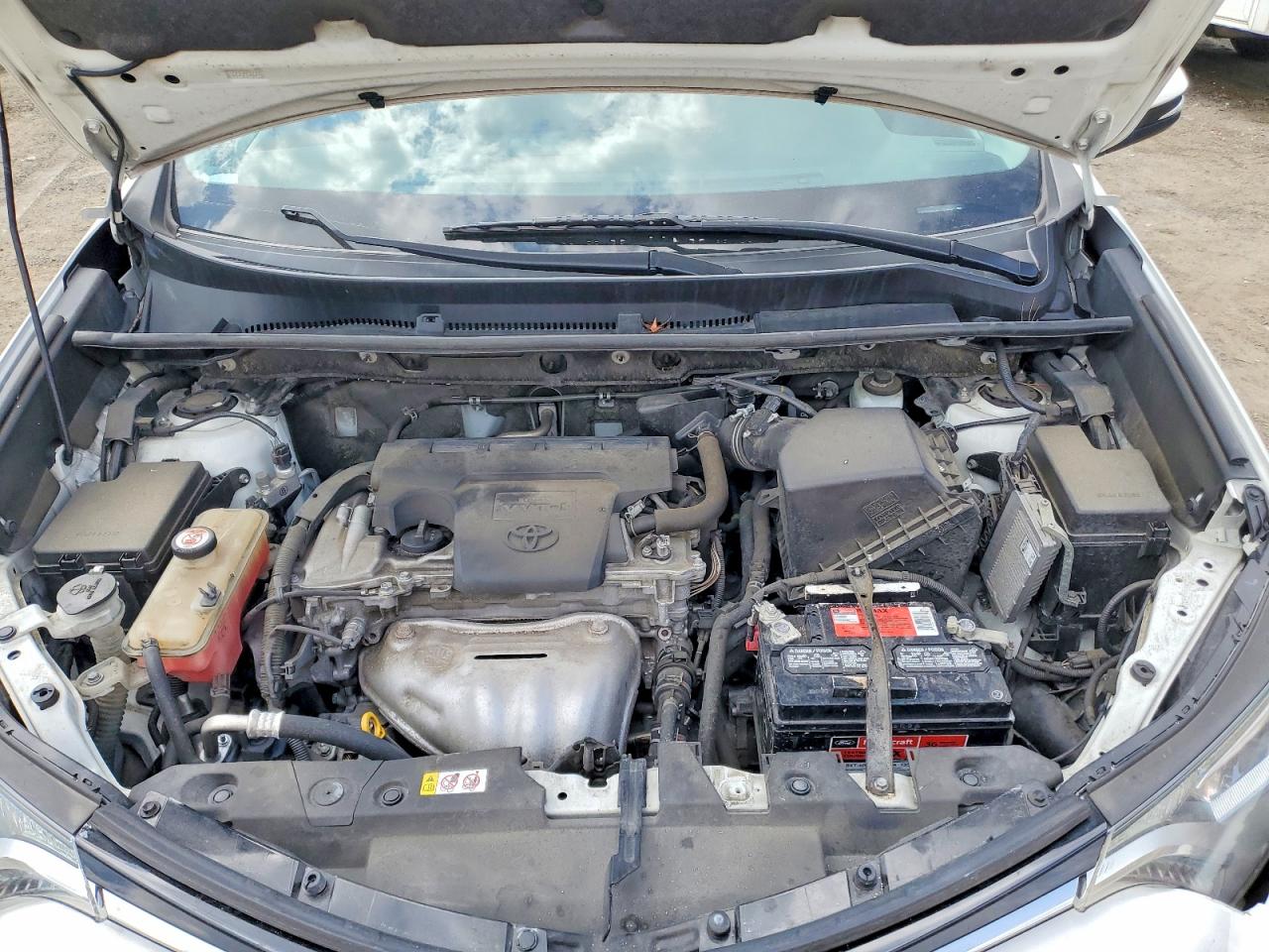 2018 Toyota Rav4 VIN JTMRFREV2JJ748081 photo 11