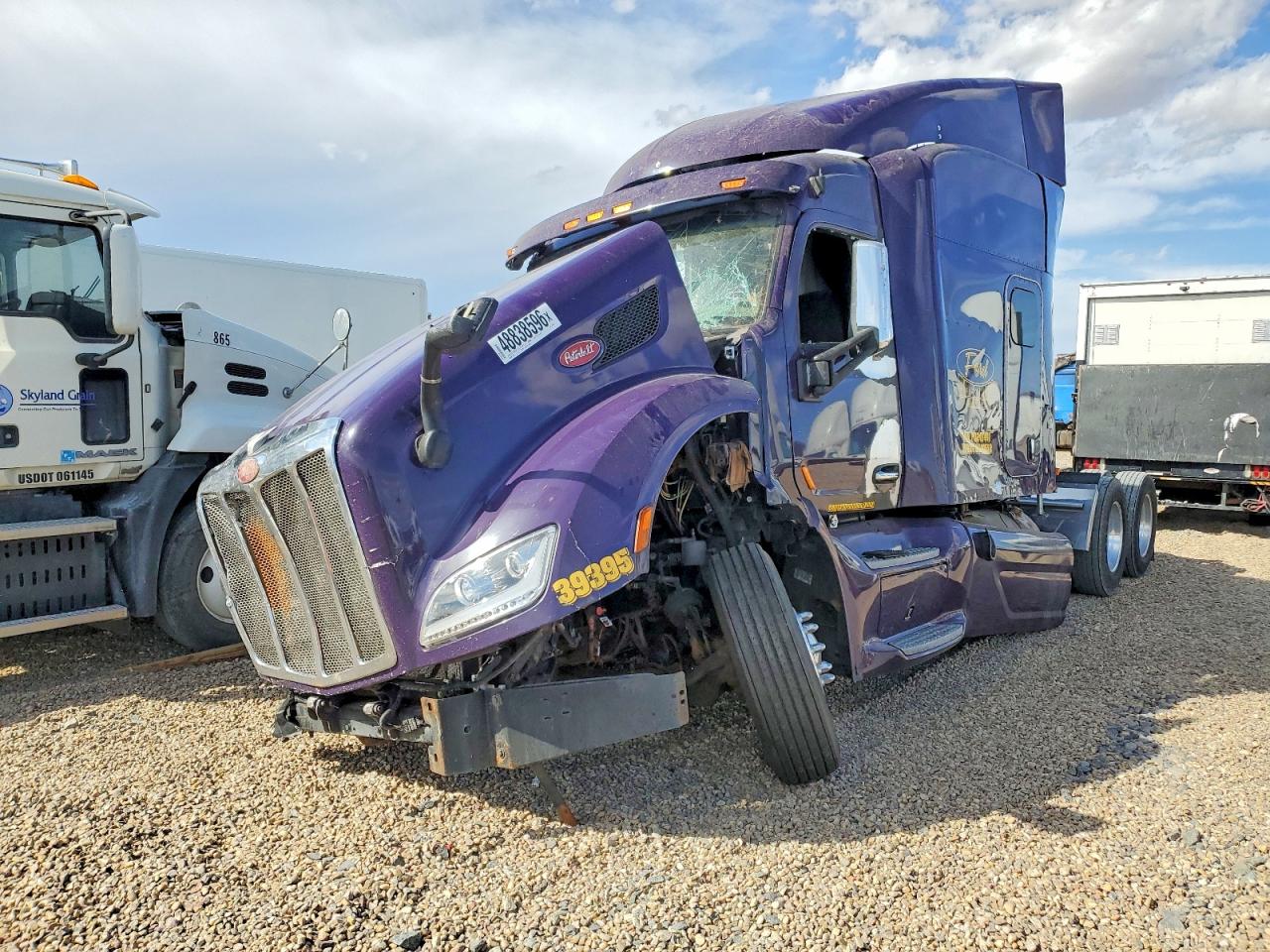2015 PETERBILT All other VIN 1XPBD49X7FD247441 photo 2