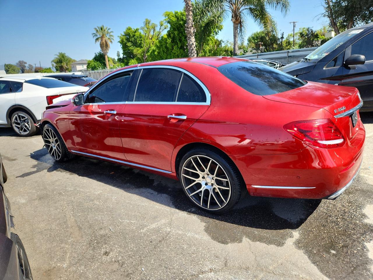 2017 Mercedes-Benz E-class VIN WDDZF4JB3HA204929 photo 2