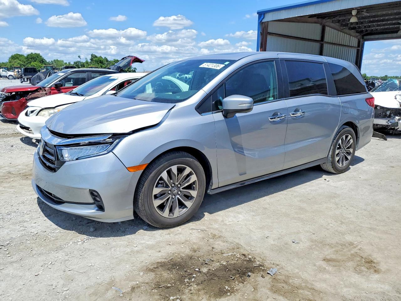 2024 Honda Odyssey VIN 5FNRL6H63RB020767 photo 1