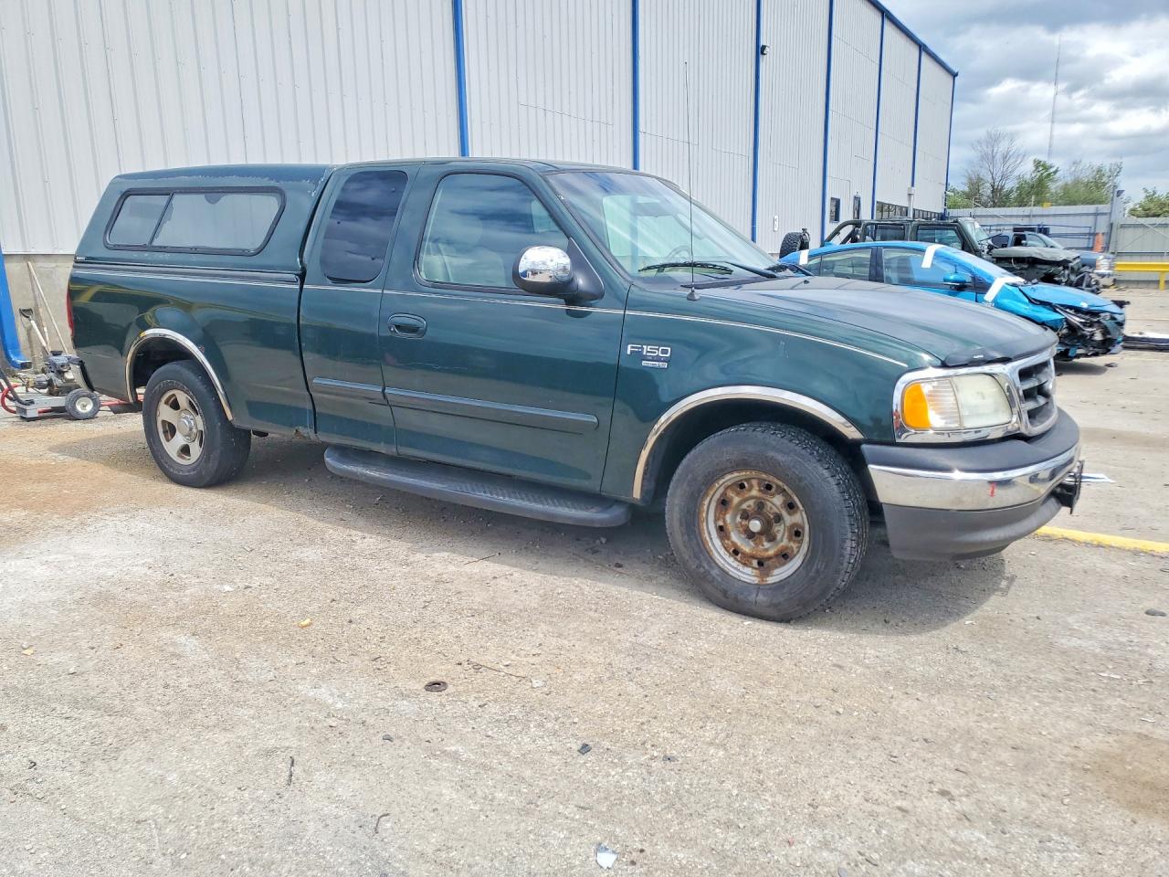 2002 Ford F150 VIN 1FTRX17L02NC07003 photo 4