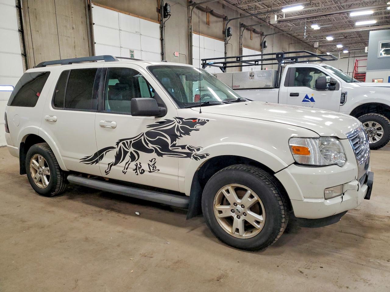 2010 Ford Explorer VIN 1FMEU7DE9AUA19659 photo 4