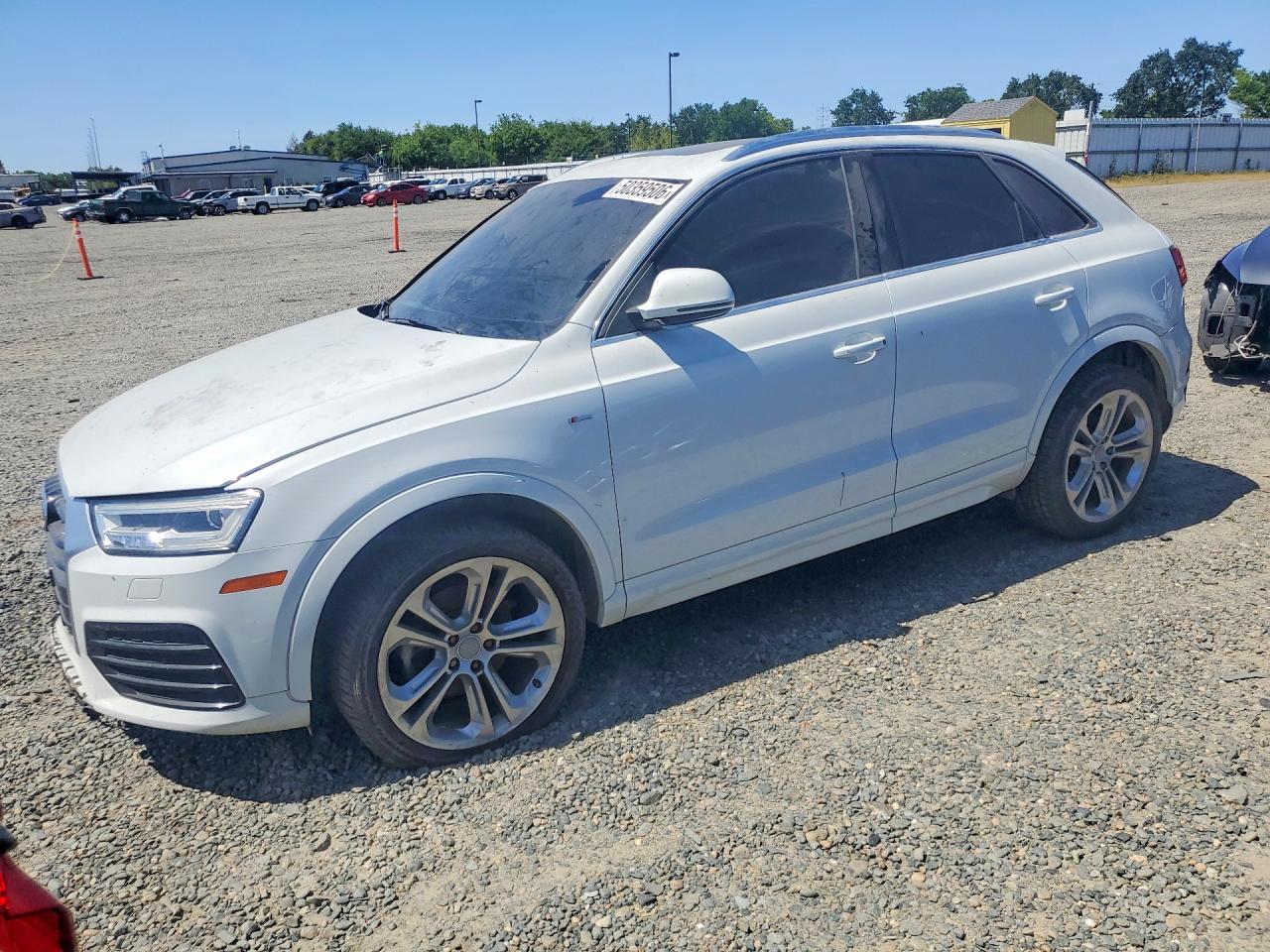 2016 Audi Q3 VIN WA1GFCFSXGR004015 photo 1