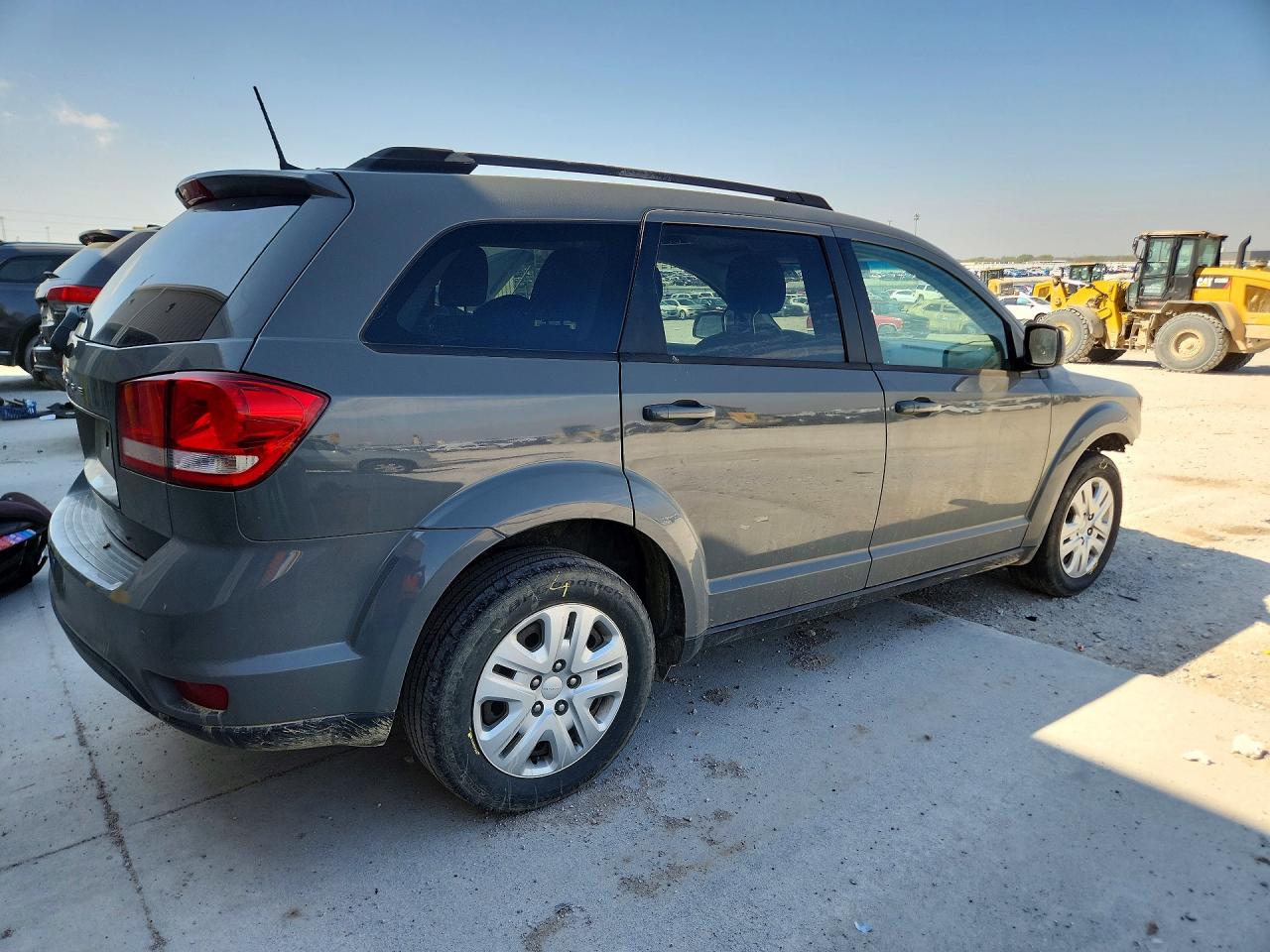 2019 Dodge Journey VIN 3C4PDCBBXKT863865 photo 3