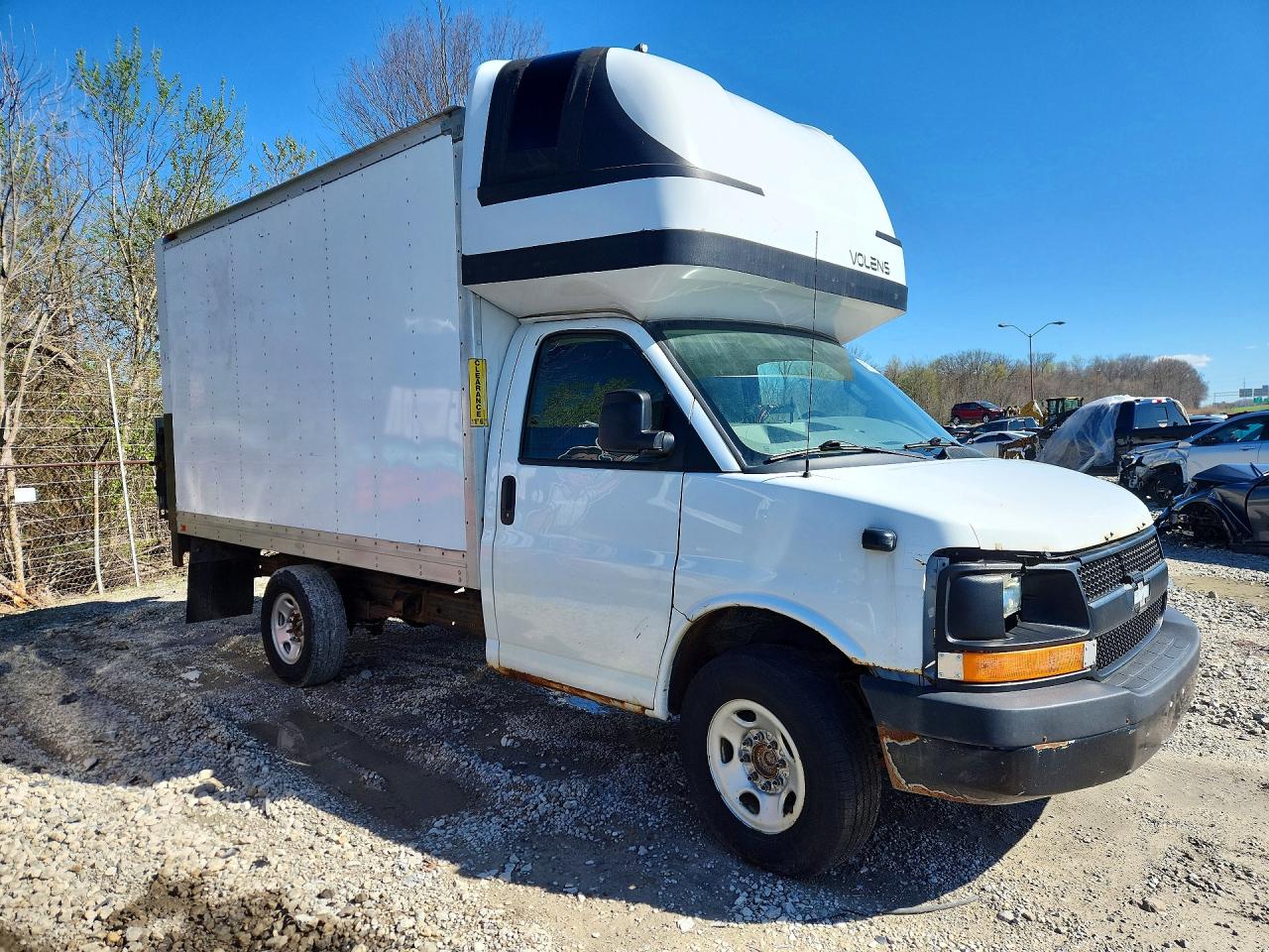 2017 CHEV Express VIN 1GB0GRFF2H1118072 photo 4