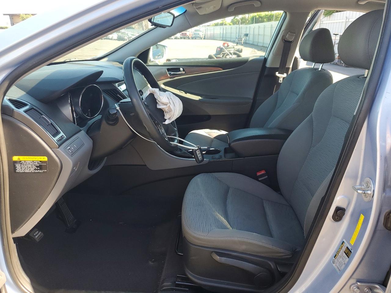 2013 Hyundai Sonata VIN KMHEC4A42DA093329 photo 7