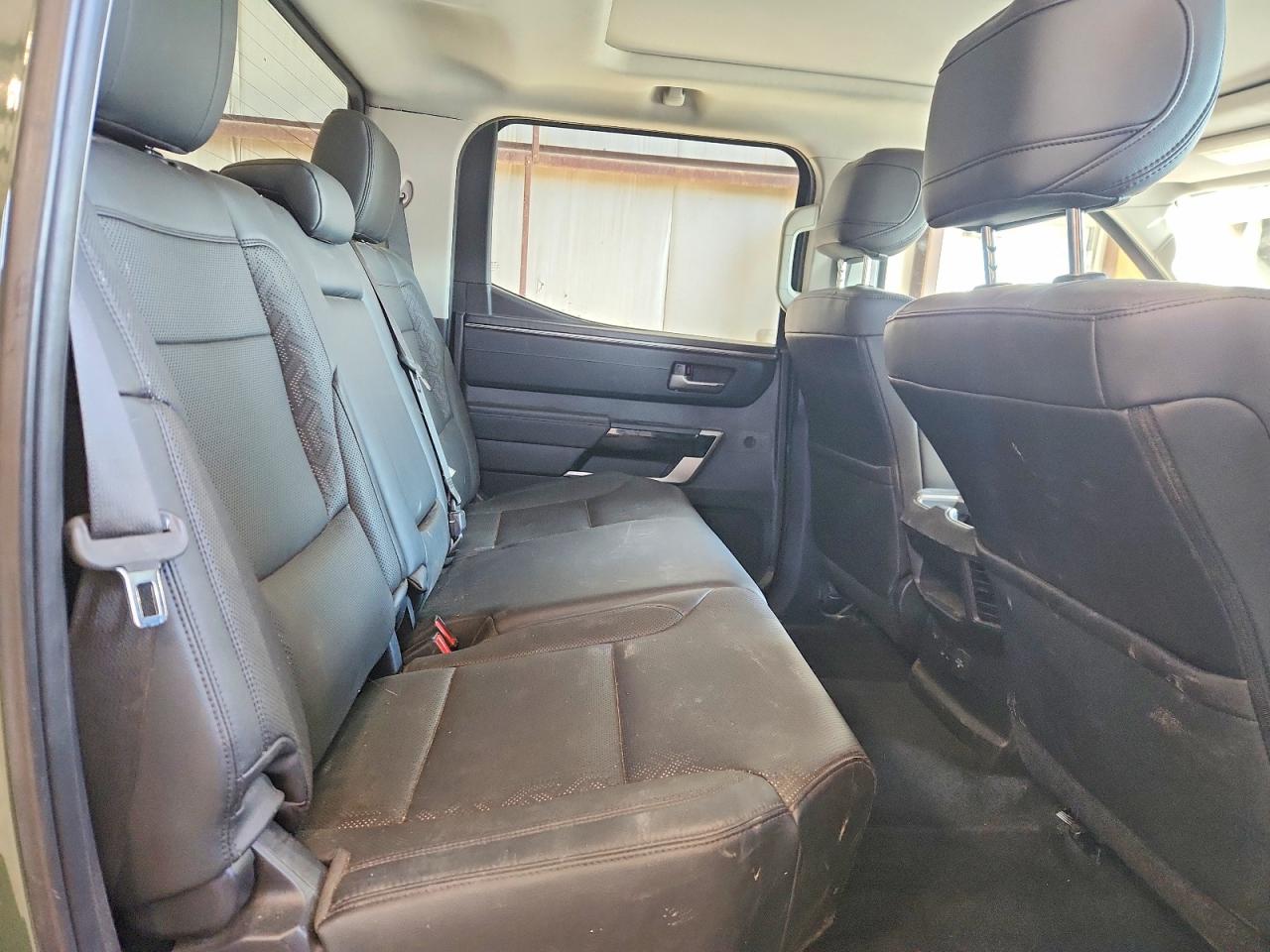 2022 Toyota Tundra VIN 5TFJA5DB1NX029726 photo 10