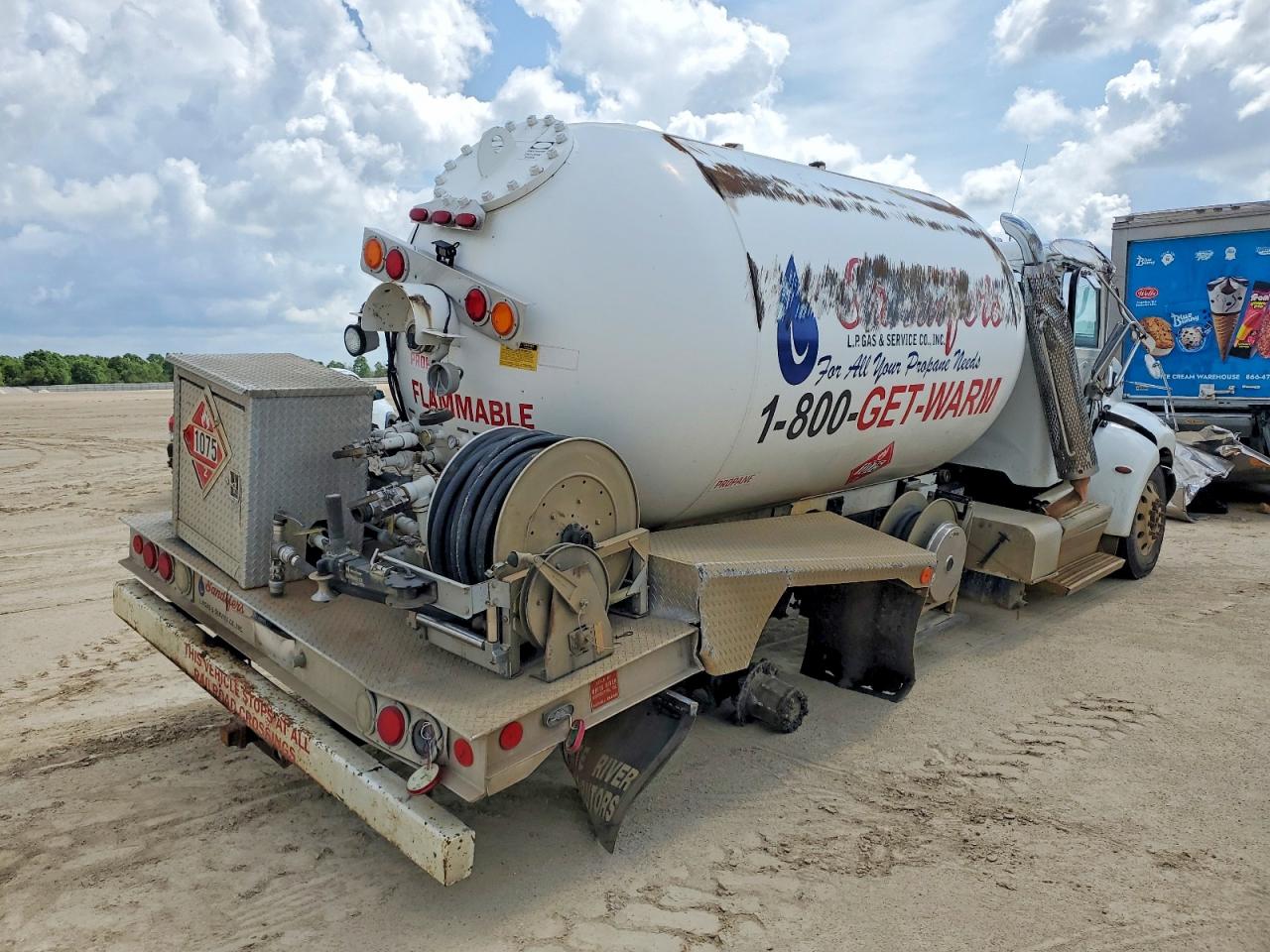 2019 PETERBILT All other VIN 2NP2HM7X6KM415060 photo 4