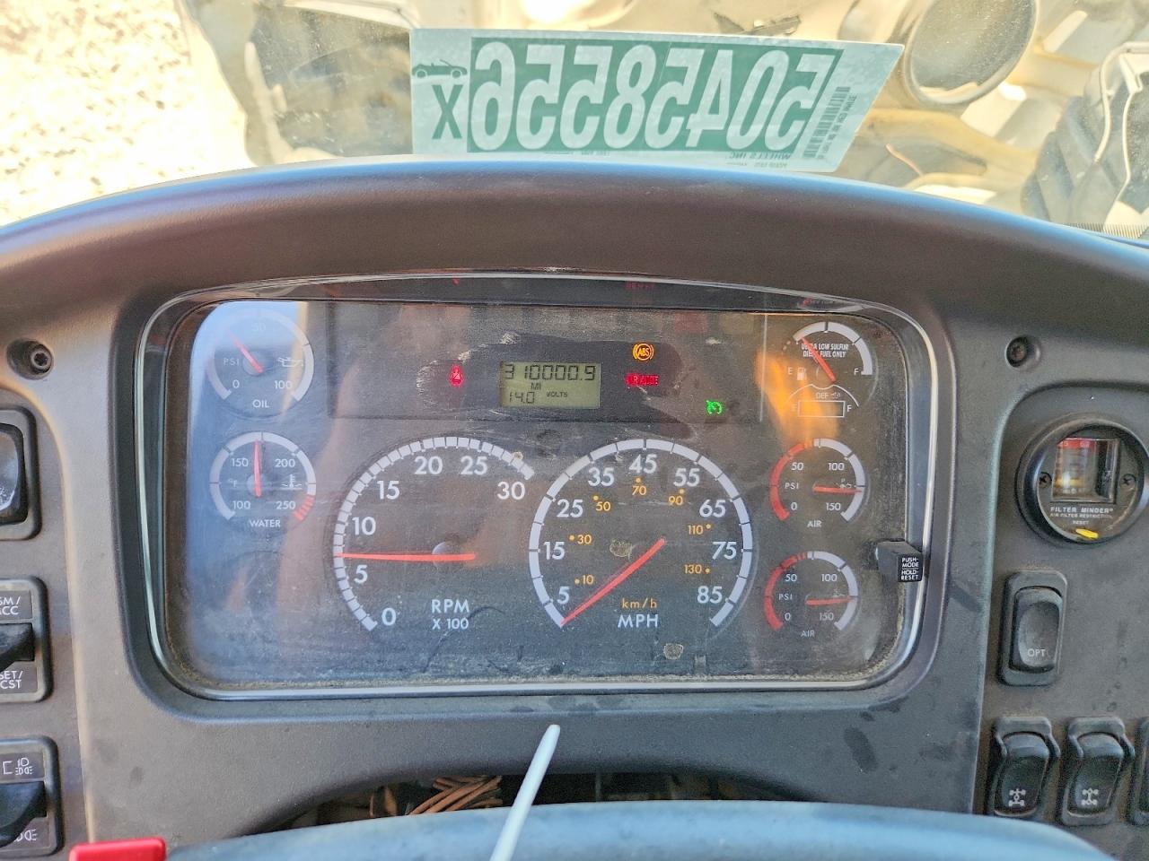 2015 FREIGHTLINER All other VIN 1FVHCYCY0FHGE8896 photo 9