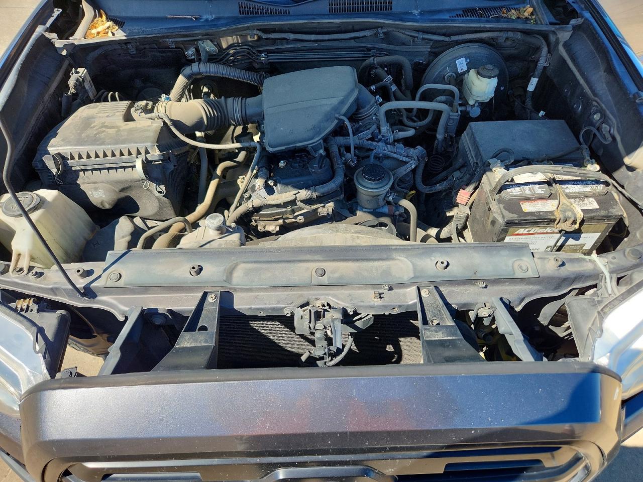 2017 Toyota Tacoma sr VIN 5TFAX5GN8HX095652 photo 11