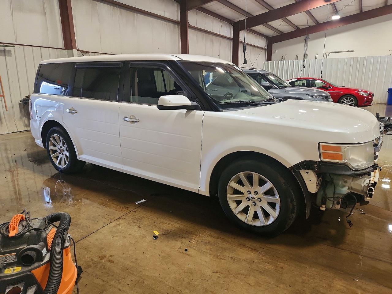 2011 Ford Flex VIN 2FMHK6CC7BBD22007 photo 4