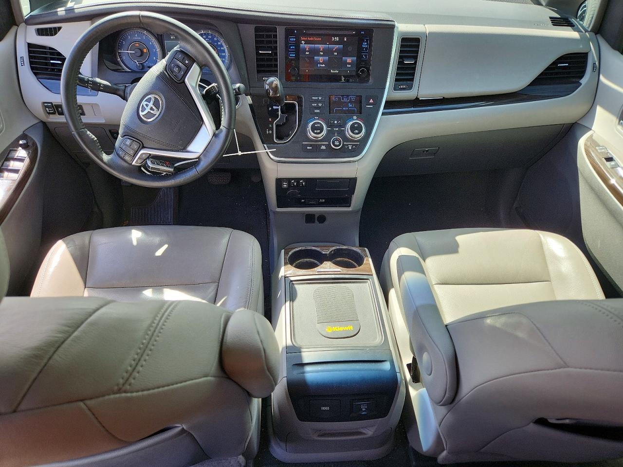 2015 Toyota Sienna VIN 5TDYK3DC5FS656896 photo 8