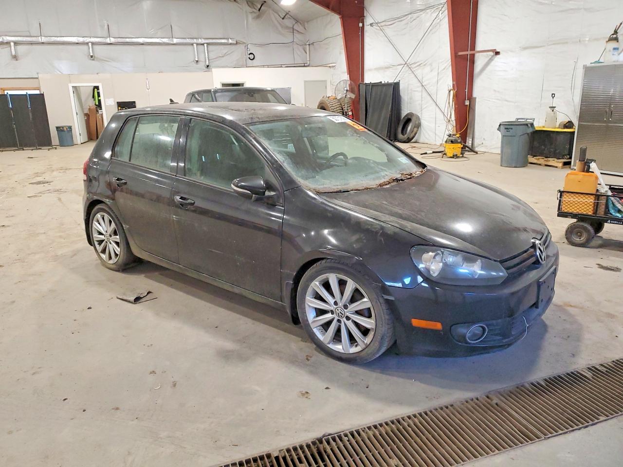 2014 Volkswagen Golf VIN WVWNM7AJ3EW007877 photo 4