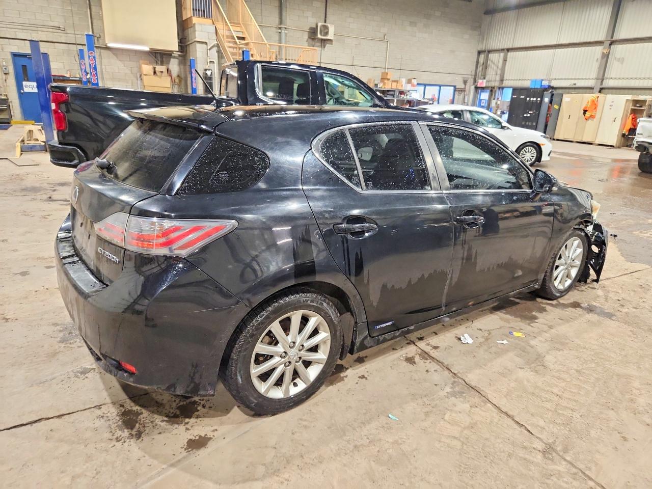 2013 Lexus Ct 200 VIN JTHKD5BH4D2138372 photo 3