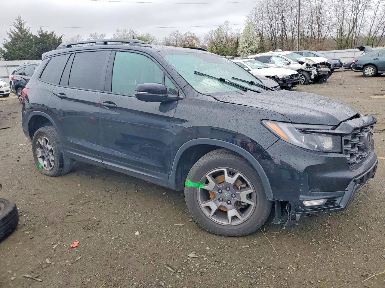 2022 Honda Passport VIN 5FNYF8H6XNB009449 photo 4
