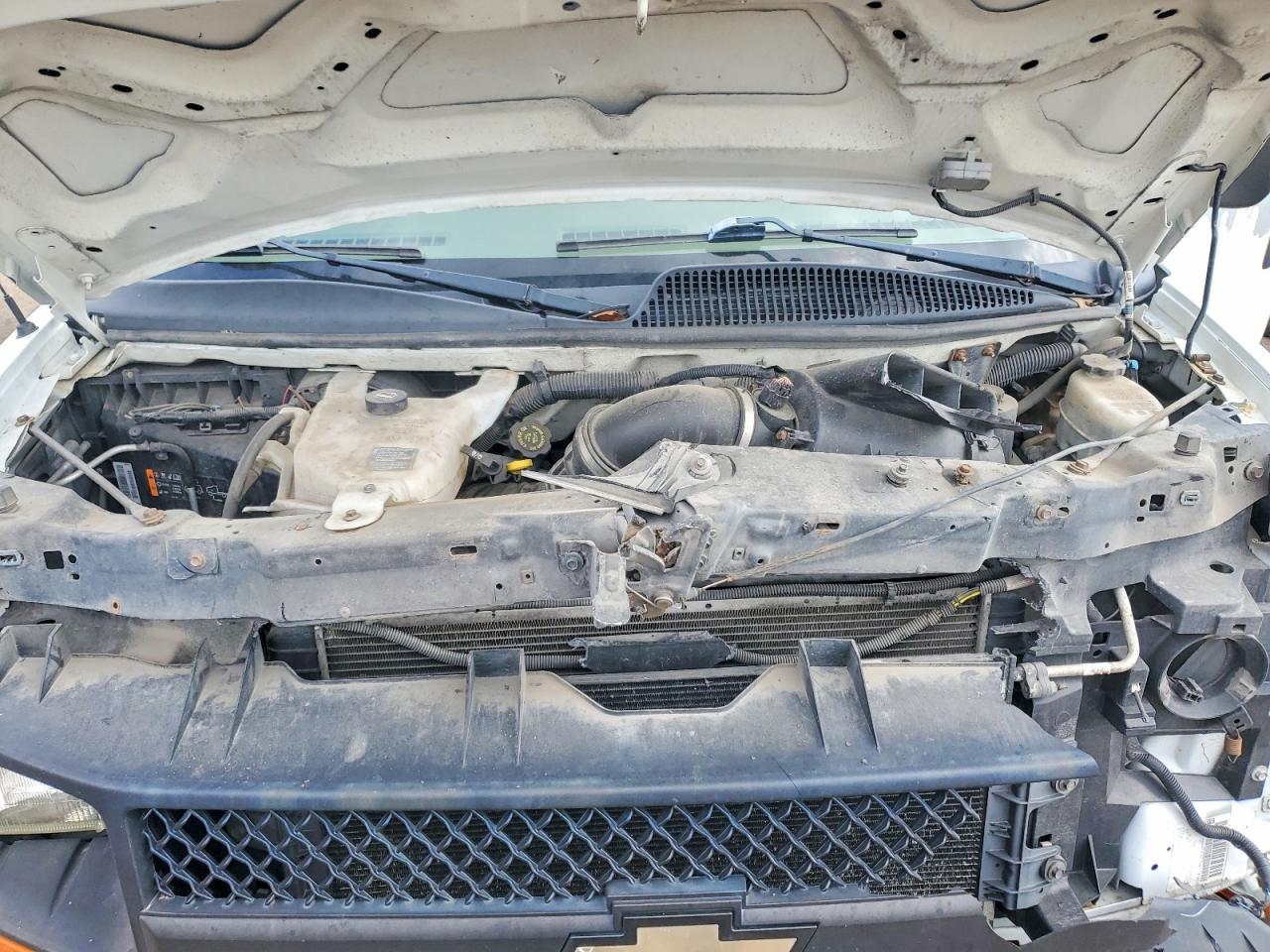 2011 CHEVROLET Express VIN 1GCSGAFX7B1184879 photo 11