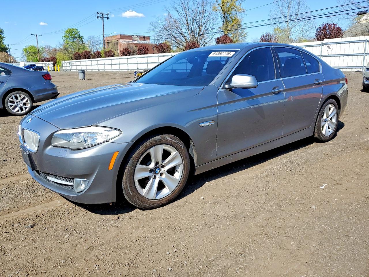 2013 BMW 5 series VIN WBAXH5C59DD112805 photo 1