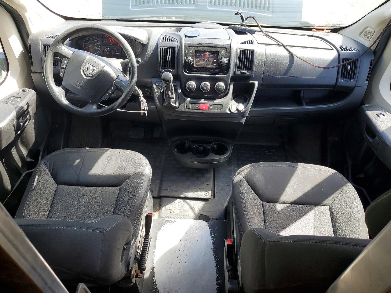 2019 Ram Promaster VIN 3C6URVJG1KE548820 photo 8