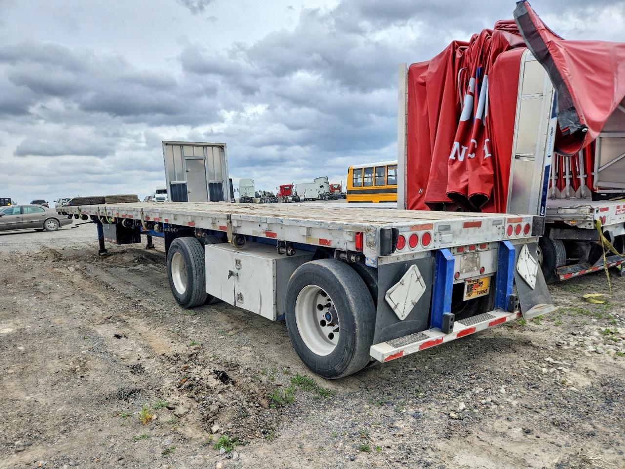 1990 WILSON Flat bed VIN 1W1BJB6B8LE305107 photo 3