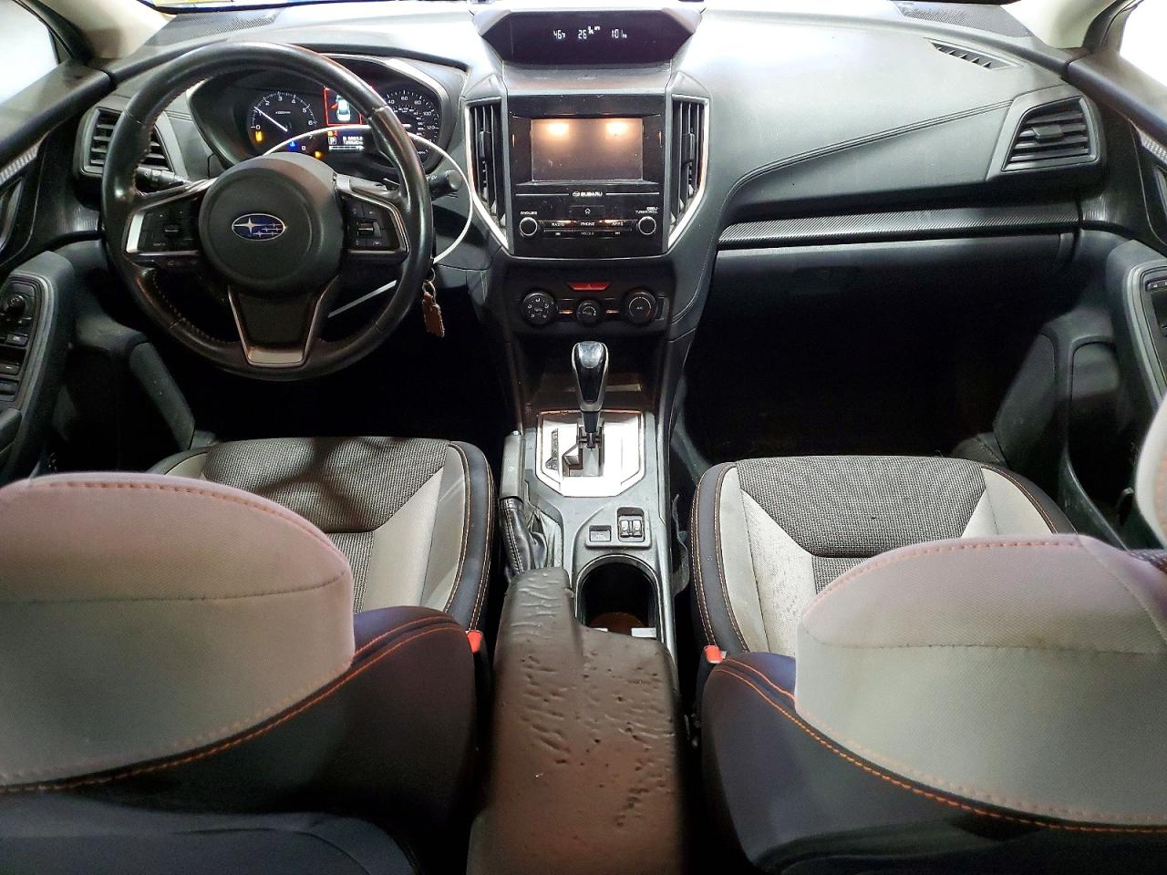 2018 Subaru Crosstrek VIN JF2GTADC8J8231572 photo 8