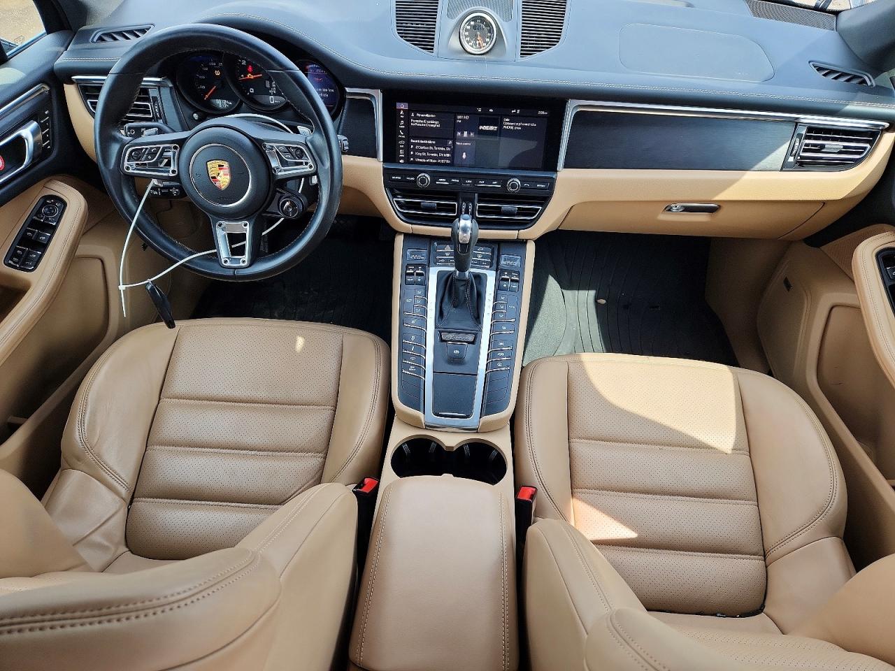2021 Porsche Macan VIN WP1AG2A59MLB52612 photo 8