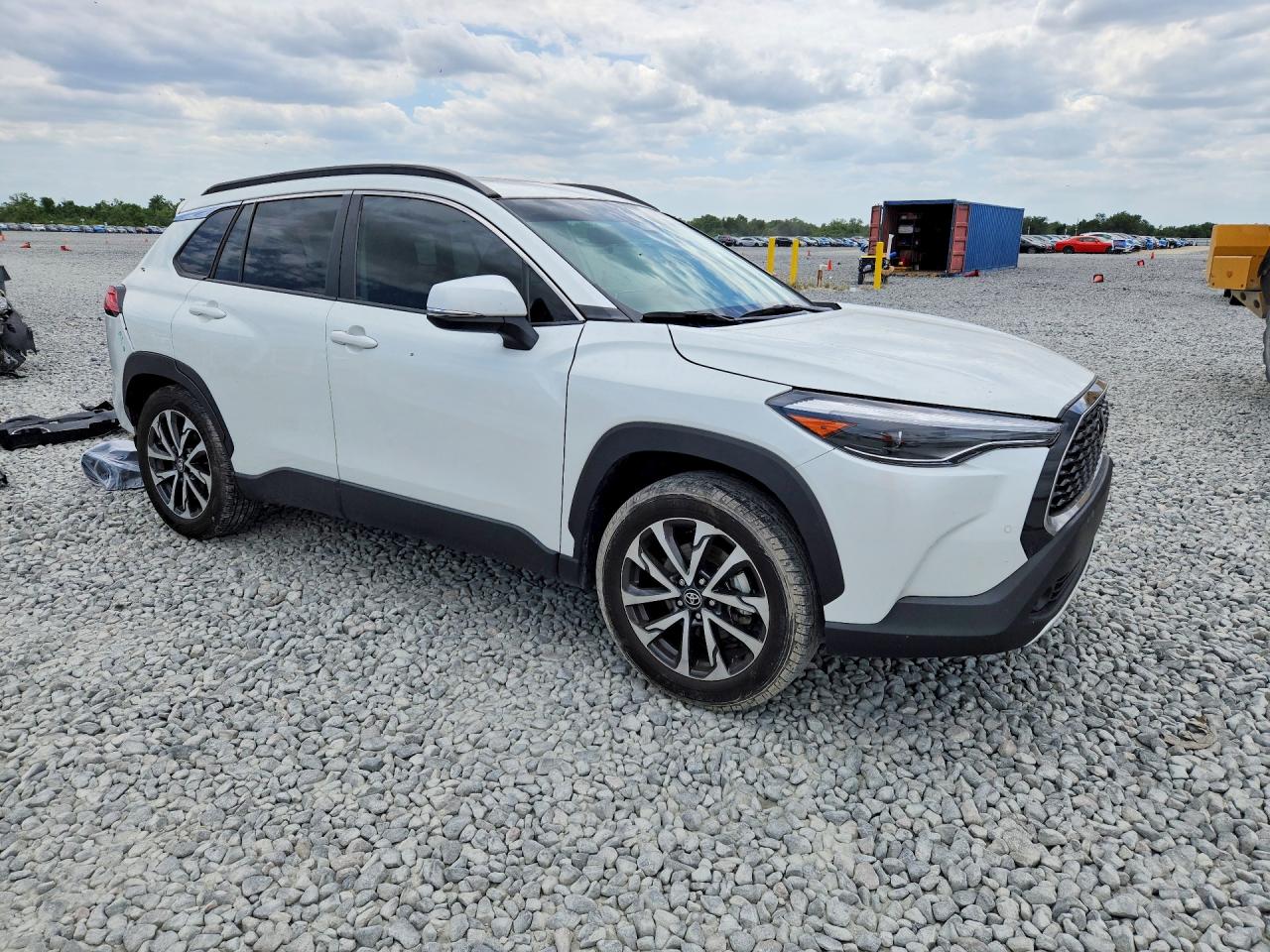 2023 Toyota All other VIN 7MUDAAAGXPV056234 photo 4