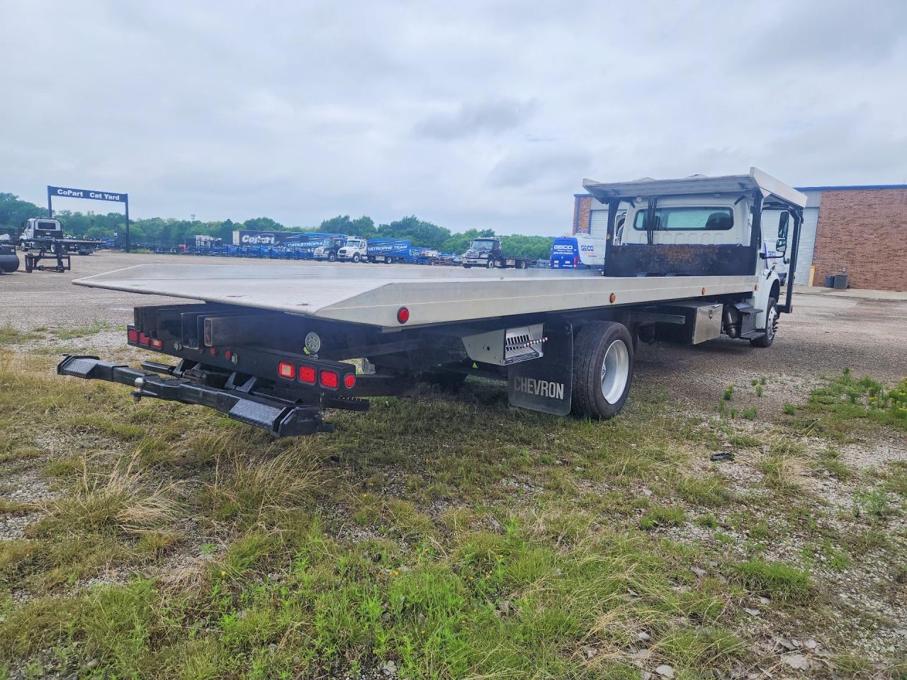 2017 FREIGHTLINER All other VIN 1FVACXCY4HHHY4645 photo 3