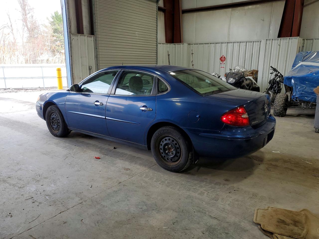 2005 BUICK Lacrosse VIN 2G4WC532451269668 photo 2