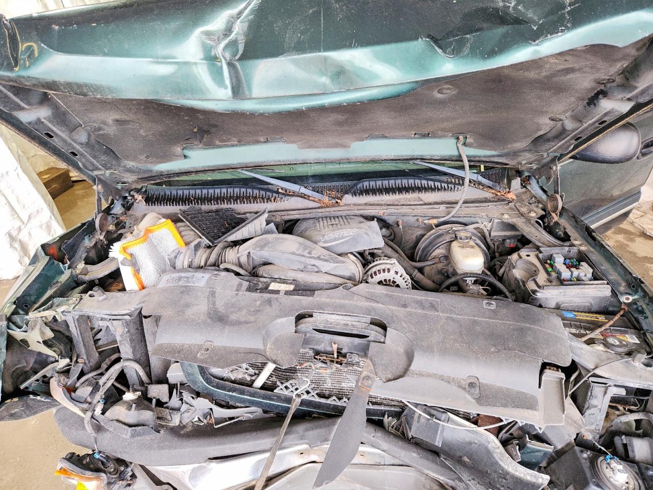 2005 Chevrolet All models VIN 2GCEC19V851207569 photo 11