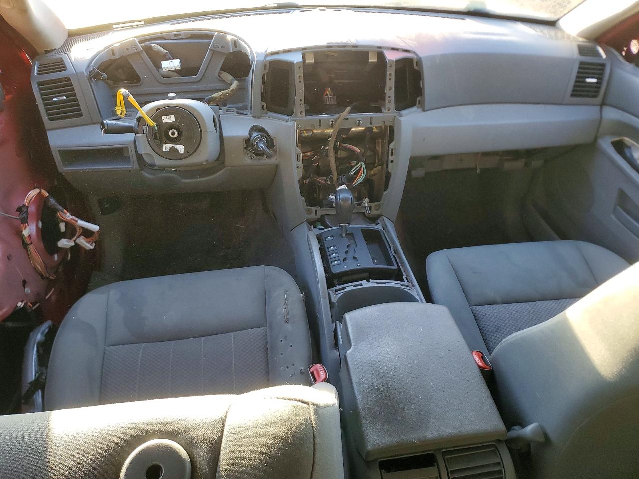 2005 Jeep Grand cher VIN 1J4GR48K85C541489 photo 8