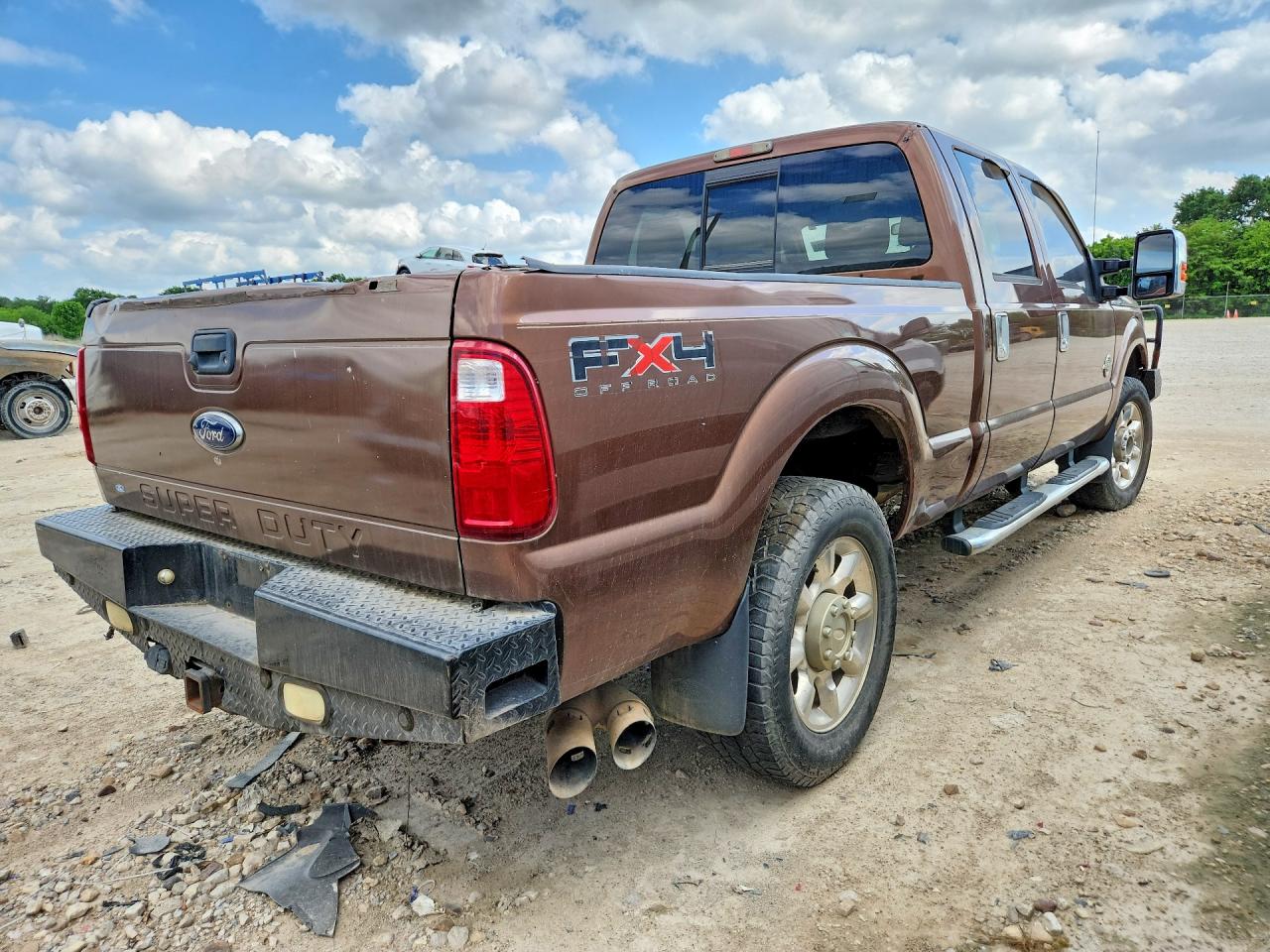 2011 Ford F250 VIN 1FT7W2BT9BEB17596 photo 3