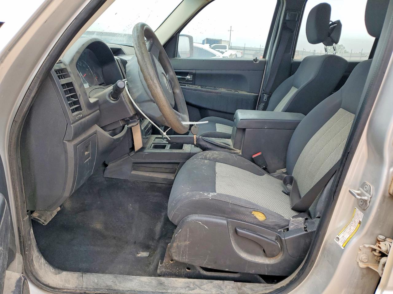 2010 JEEP Liberty VIN 1J4PP2GK7AW106239 photo 7