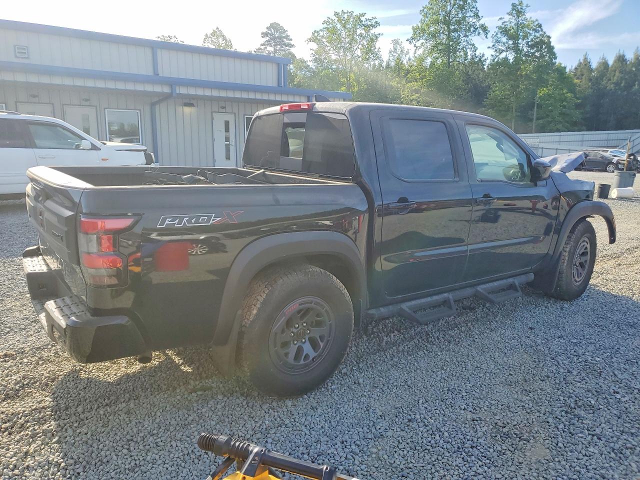 2025 Nissan Frontier VIN 1N6ED1EJ8SN647671 photo 3