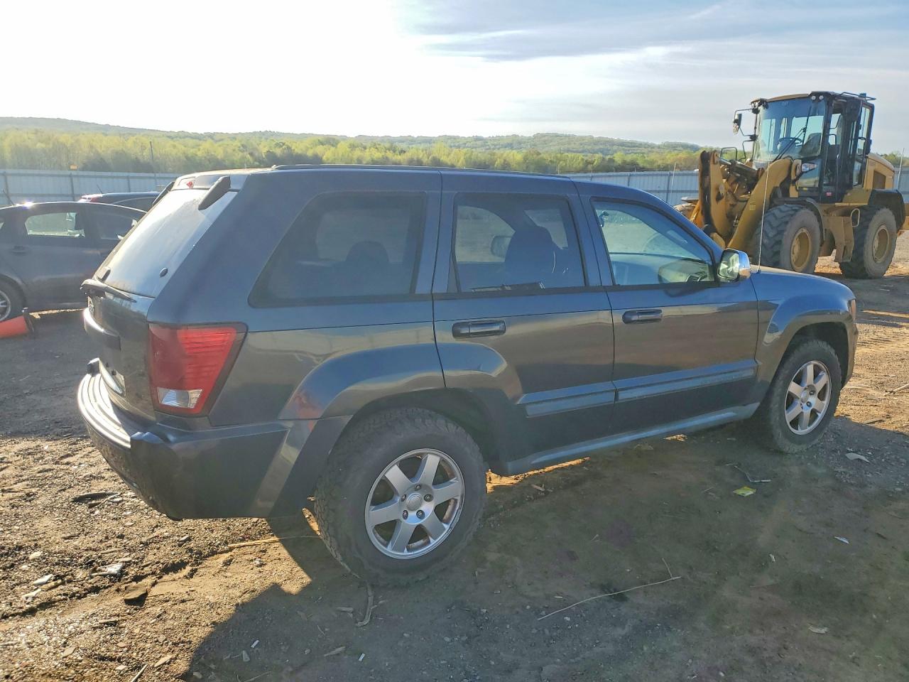 2008 Jeep Cherokee VIN 1J8GR48K98C119427 photo 3
