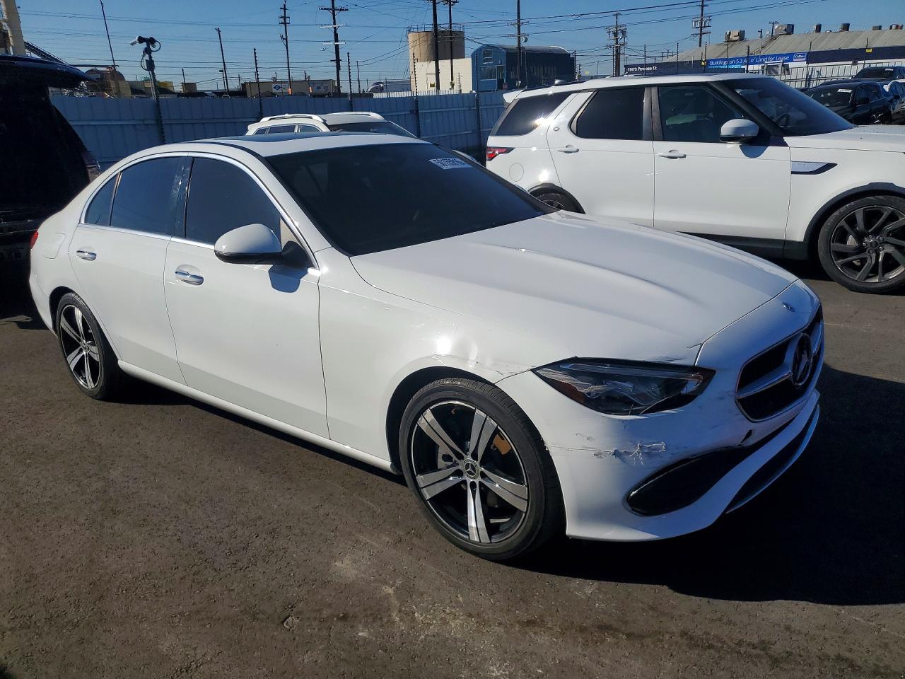 2022 Mercedes-Benz C class VIN W1KAF4GB4NR010024 photo 4