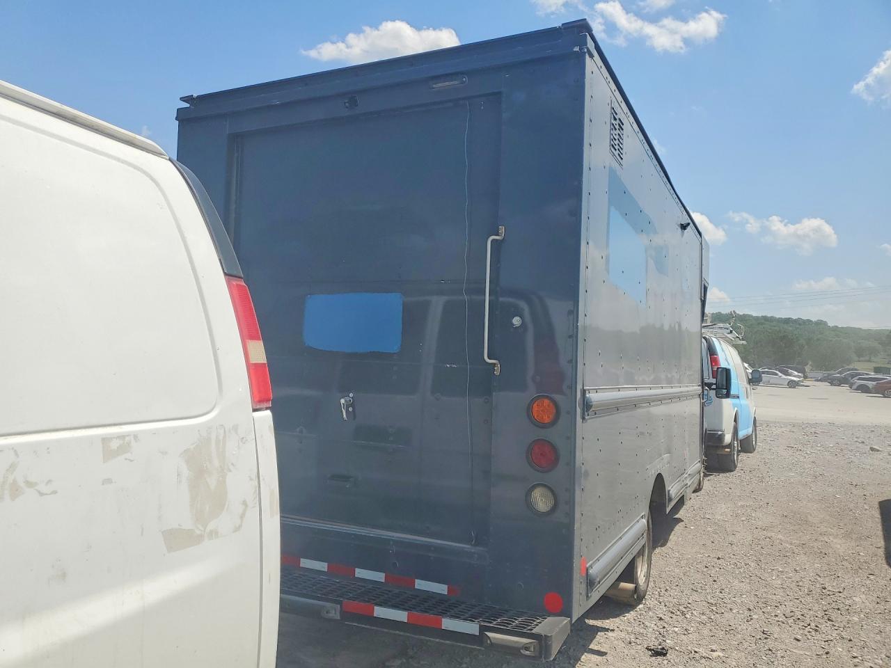 2021 Ford Transit VIN 1FDDF6P80MKA92215 photo 6