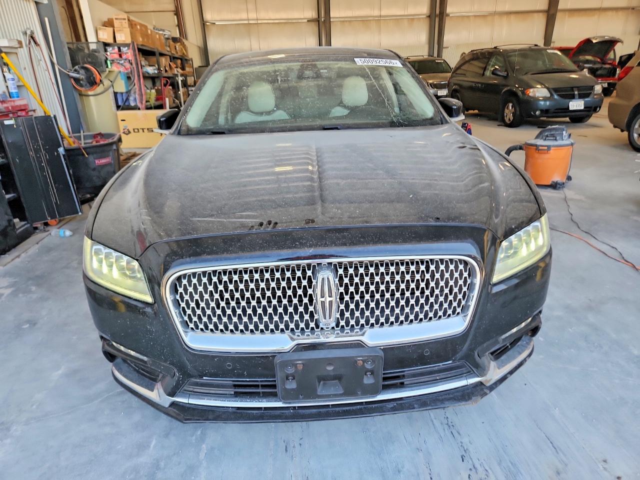 2017 Lincoln Continentl VIN 1LN6L9BC5H5605316 photo 5