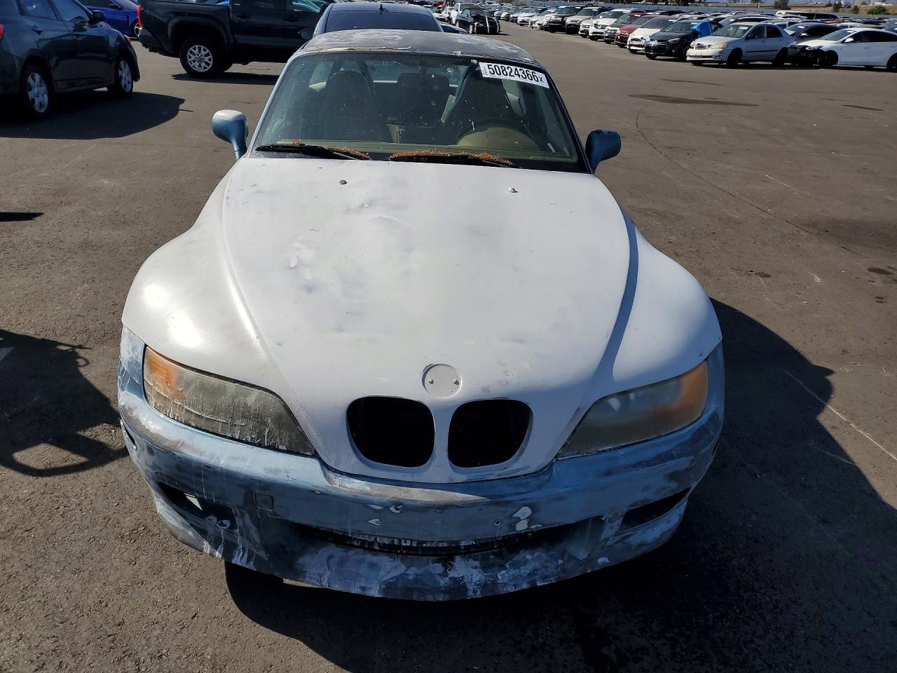 1998 BMW Z3 VIN 4USCH7326WLD15935 photo 5