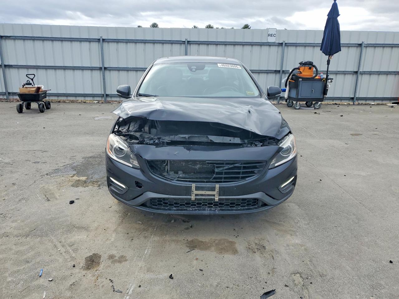 2018 Volvo S60 VIN YV140MTL2J2451039 photo 5