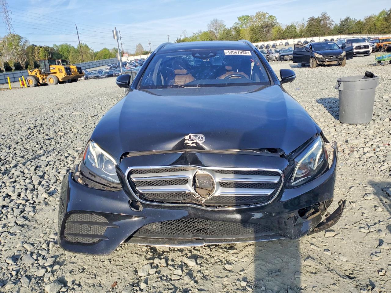 2019 Mercedes-Benz E-class VIN WDDZH6JB0KA588746 photo 5