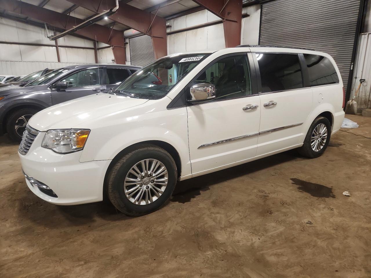 2013 Chrysler Minivan VIN 2C4RC1CG2DR714866 photo 1