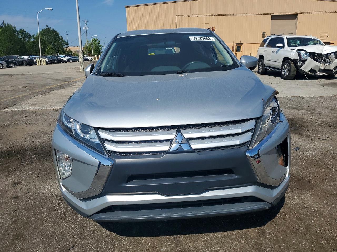 2018 Mitsubishi ECLIPSE VIN JA4AT3AA2JZ068151 photo 5