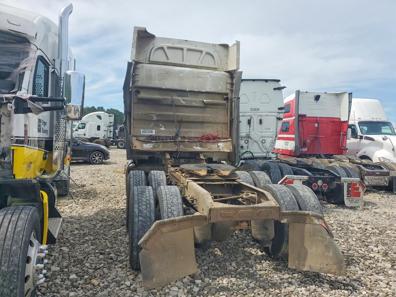 2018 PETERBILT All models VIN 1XPBDP9X7JD369484 photo 3