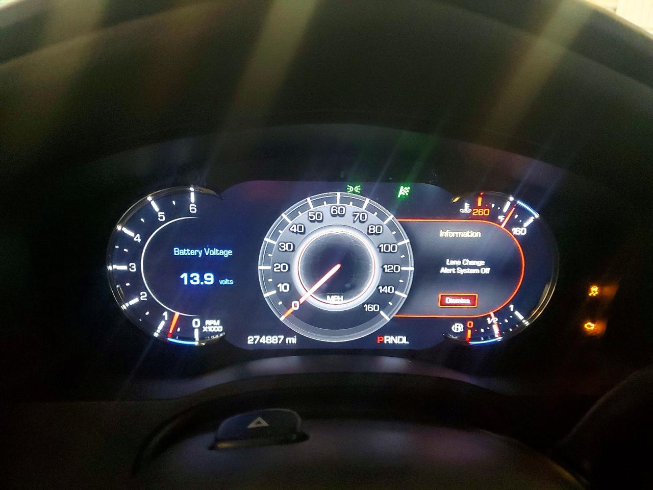 2018 Cadillac Escalade VIN 1GYS4BKJ7JR395770 photo 9
